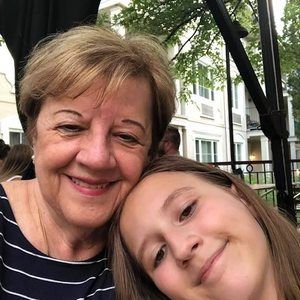 Meet your Posher, Carole